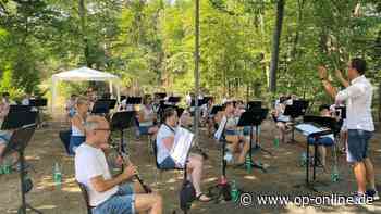 Heusenstamms TSV-Blasorchester wagt ersten Auftritt im Freien - op-online.de