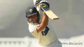 Bob Willis Trophy: Worcs leave it too late against Glamorgan