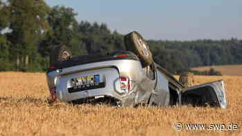 Unfall B28: Wildtier ausgewichen - Auto überschlägt sich auf der Bundesstraße bei Blaubeuren - SWP