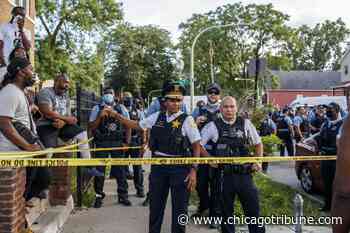 Man held on $1 million bond in shooting that allegedly sparked looting in Chicago