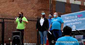 Uber and Lyft drivers are very likely employees, California judge rules