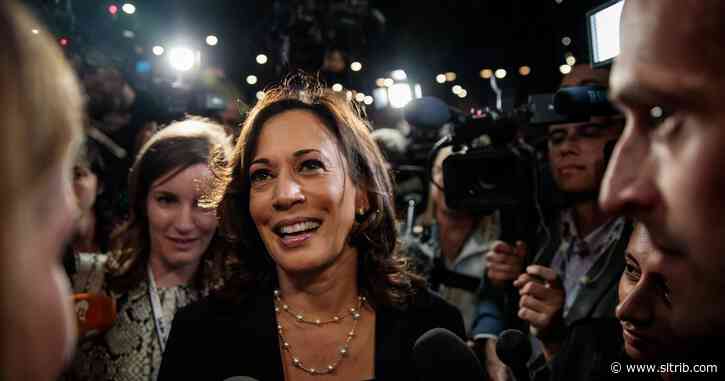 Frank Bruni: Kamala Harris is the future, so Mike Pence may well be history
