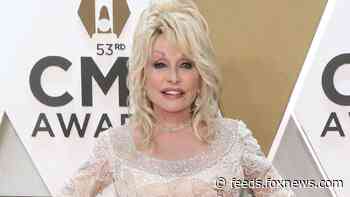 Dolly Parton set to release first holiday album in 30 Years: 'A Holly Dolly Christmas'