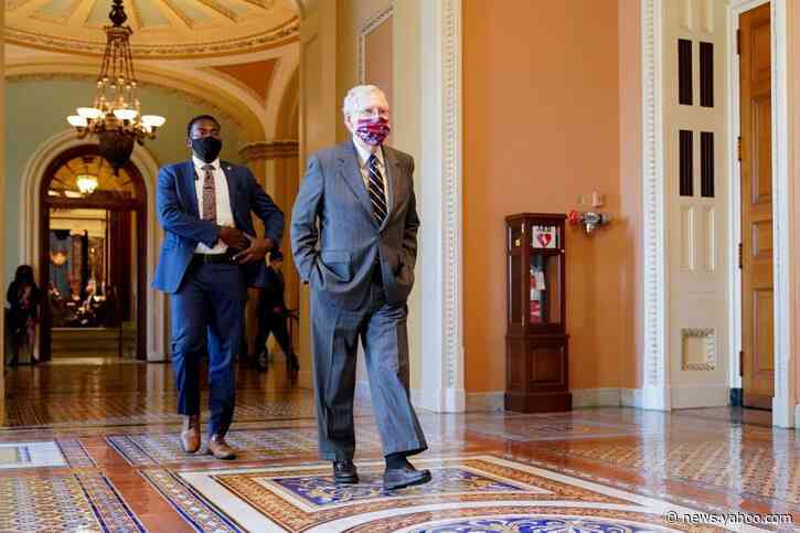 White House, congressional Democrats go fourth day without coronavirus talks