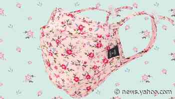 These pretty floral face masks come with a filter—and they're on sale