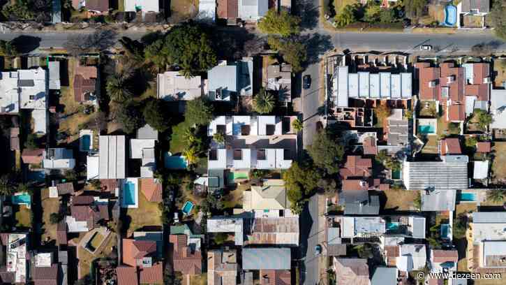 Studio LZ creates L-shaped housing community in Villa Allende