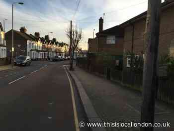 'No left turn' rule causes chaos in Kimber Road