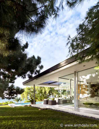 Open Corner Sliding Glass Doors: Towards a Light & Wide Architecture - ArchDaily