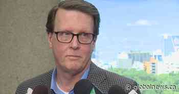 City of Regina encouraging public to wear face masks, hints at passing bylaw