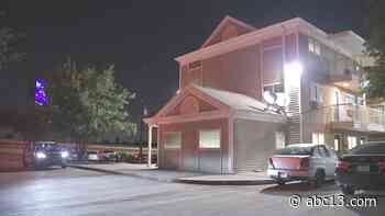12-year-old girl shot while sleeping at NW Houston motel - KTRK-TV