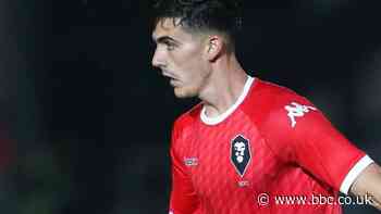 Tom Walker: Harrogate Town sign AFC Fylde midfielder after triggering clause