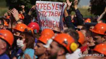 Belarus opposition candidate calls for election recount, more peaceful protests