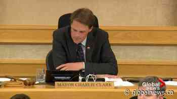 Charlie Clark increasingly believes Saskatoon needs to pursue mask policies if province doesn’t