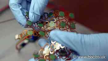 E-skin recreates sense of touch