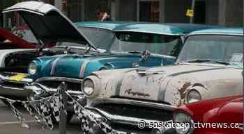 Saskatoon police issue advisory ahead of anticipated classic car cruise