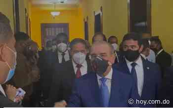 "Me voy en paz": Danilo Medina al despedirse de empleados Palacio Nacional | Hoy Digital - Hoy Digital (República Dominicana)