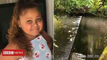 Wild swim girl gets life-threatening bacterial infection