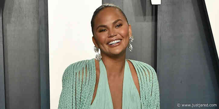 Chrissy Teigen Didn't Know She Was Pregnant Before Her Breast Removal Surgery