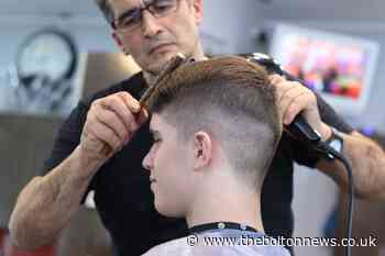 Bolton councillor welcomes mental health training for barbers in Greater Manchester - The Bolton News