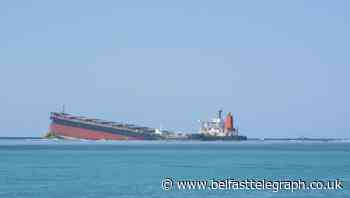 Leaking oil ship splits apart near protected areas off Mauritius