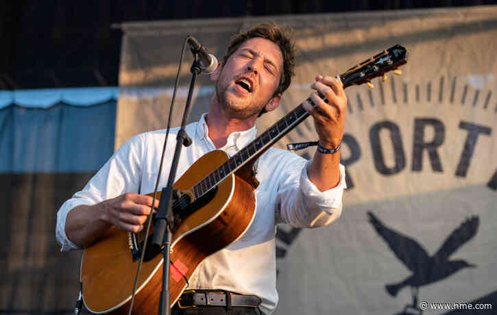 Fleet Foxes’ Robin Pecknold debuts new song ‘Featherweight’ during livestream