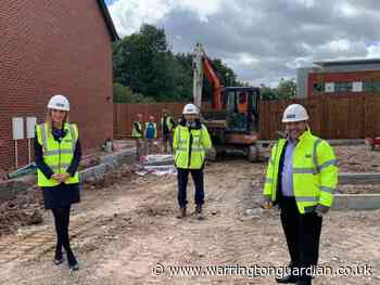 MP Andy Carter visits Bloor Homes’ Lingley Green development