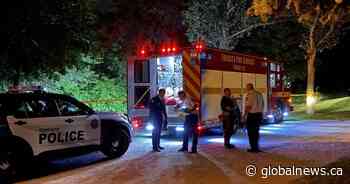 Man drowns, brother missing after incident at Bluffer's Park in Toronto - Global News