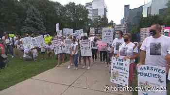 Protesters call for changes to dangerous driving laws after mother, three daughters killed in Brampton
