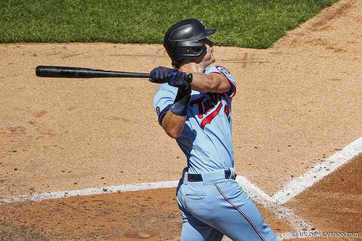 Kepler homers, Dobnak keeps rolling; Twins beat Royals 4-2