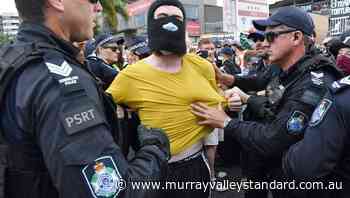 Six arrested in Brisbane refugee protest - The Murray Valley Standard