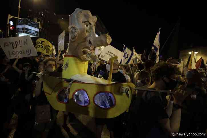 Days after deal with UAE,  anti-Netanyahu protests resume