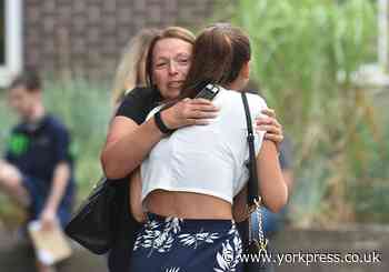 A-level and GCSE grades to be based on teacher assessment