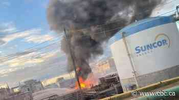 Fire halts mined bitumen production at Suncor's Fort McMurray base plant