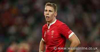 Liam Williams and Scarlets hold crunch talks over pay dispute