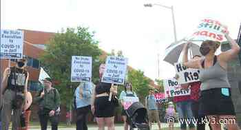 Protesters demand fair medical treatment for Greene County inmates - KYTV