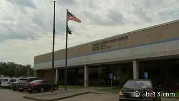 US Post Office battle operations spark concerns among Houston businesses - KTRK-TV