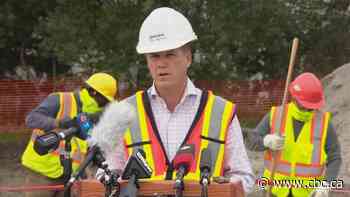 Edmonton reports summer construction projects on track, on budget - CBC.ca