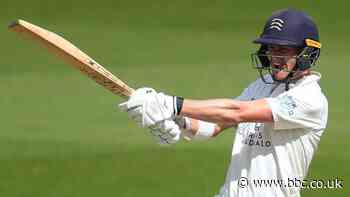 Nick Gubbins: Middlesex batsman available for Sussex fixture after coronavirus test