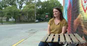 KC entrepreneur signs off on curbside notary events - KSHB