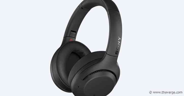 Sony’s midrange noise-canceling headphones are 40 percent off at Amazon