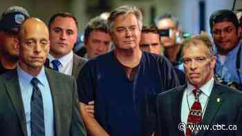 Trump's campaign chair worked closely with Russian operatives, Republican-led panel says