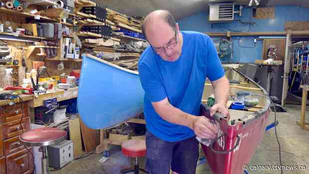 Boat businesses swamped during pandemic