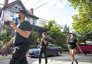 Experts: 'Pop-up' arrests by plainclothes police may be questionable, but nothing new