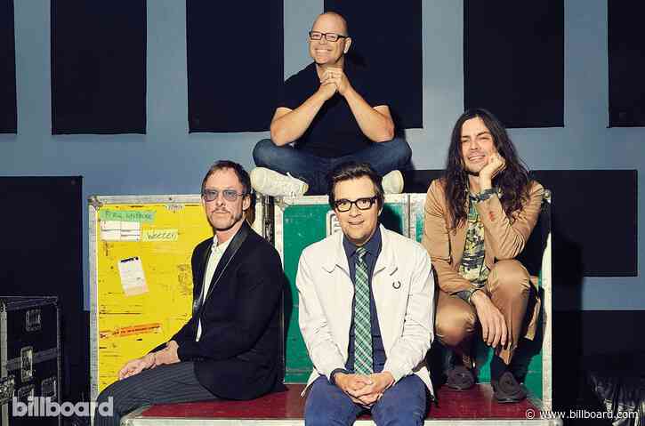 Weezer Leads Alternative Airplay Chart in Third Decade With ‘Hero’