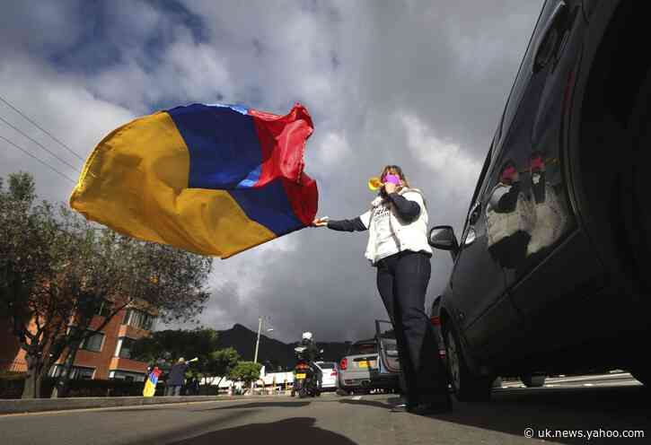 Ex-Colombia leader to resign from Senate amidst probe
