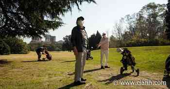 Coronavirus en Buenos Aires: en Palermo volvió el golf y fue un alivio para los mayores de 60 - Clarín