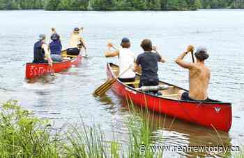 Canoe4COVID making waves along the Ottawa River, 2000km trip en-route to Parliament - renfrewtoday.ca