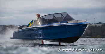 World’s fastest electric boat races against a Tesla Model 3