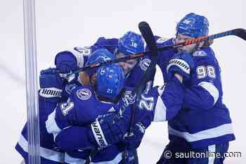 Point’s OT winner lifts Lightning over Jackets 5-4 in Game 5