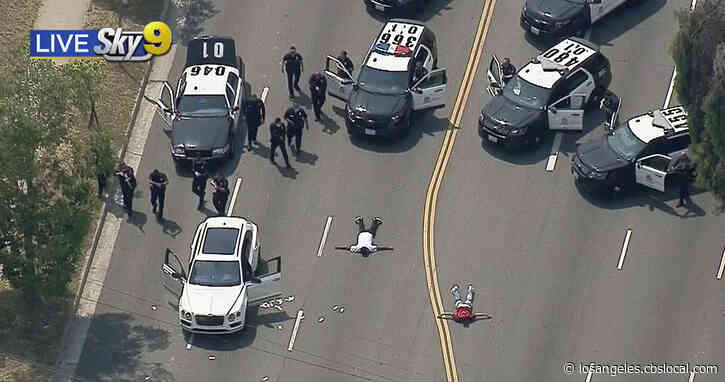 2 Surrender In Mid-Wilshire After Leading Police Pursuit In Bentley ...